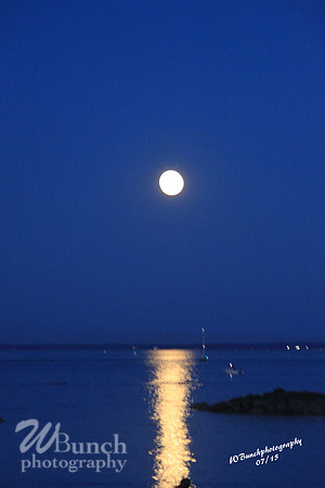 Blue Moon @ Pier Restaurant, Tiki Bar