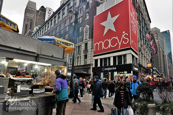 Macy's Window 2018 and Manhattan Skyline - 12-30-18, WBunchphotography (87)
