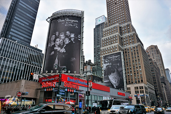 Macy's Window 2018 and Manhattan Skyline - 12-30-18, WBunchphotography (98)