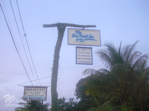 Punto Gordo, Beleize - Hotel we stayed at Seafront Inn